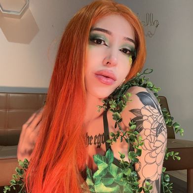 𝕸𝖎𝖘𝖙𝖞 𝕸𝖆𝖞𝖍𝖊𝖒⛓ Added Photo on 2025-04-11