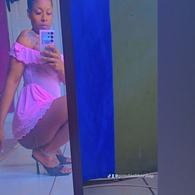 Tropical topnotchxx (topnotchmilk) Header Photo Added 2025-09-26