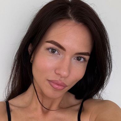 Yulia (yuliayyc) OnlyFans profile photo