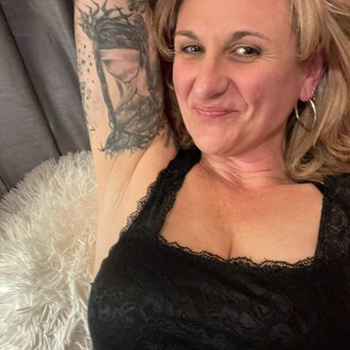 MissSexySarcastic (misssexysarcastic) Profile Photo Added 2025-04-12