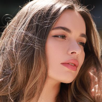 Naomi Solar🍓 (naomisolar) Profile Image Added 2024-10-09