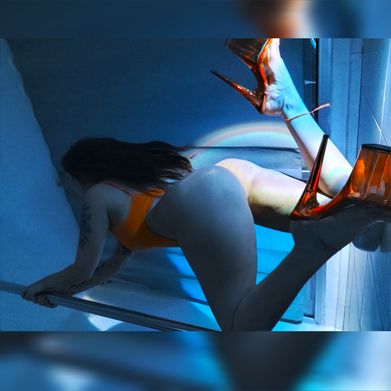 𝐤𝐢𝐧𝐤𝐲 𝐠𝐢𝐫𝐥 𝐧𝐞𝐱𝐭𝐝𝐨𝐨𝐫🌶️🔥 Added Photo on 2025-09-14