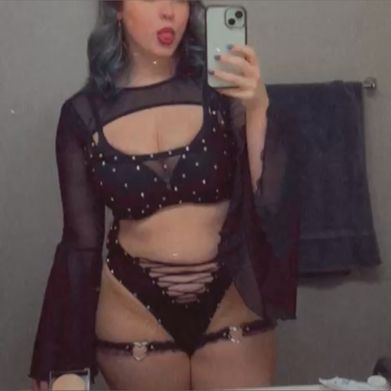 Tina 🖤😈 (tinaegirl) Profile Photo Added 2025-05-18