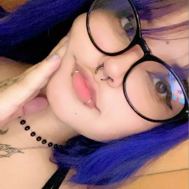 Violetuwu (frankilet) OnlyFans Profile Image