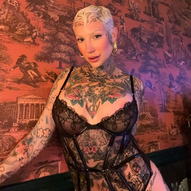 OnlyFans Model Cherry (shipspassinginthenight) Profile Image