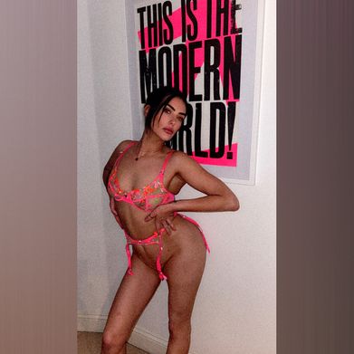 Kelly Blake (kellyblake2024) Profile Photo Added 2025-05-19