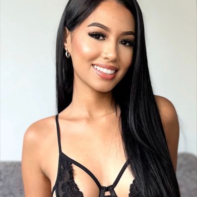 Cecilia🇺🇸cutest girl from🇨🇴 (itsceciliasuarez) OnlyFans Profile Image