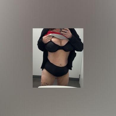 Abby Lynne (abbracadabbra90) Header Photo Added 2025-11-17