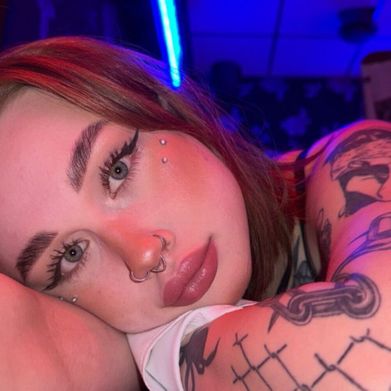 OnlyFans Model Pikku Eva 🦄 (pikku.eva) Profile Image