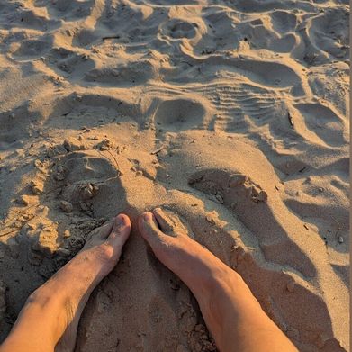 Akira_Nanako (akirananako) Header Photo Added 2025-10-29