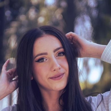 Hello Limoon (hellomoonli) Header Photo Added 2025-03-29