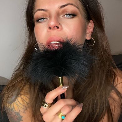 Amber Allure (amberxallure) Profile Photo Added 2025-02-04