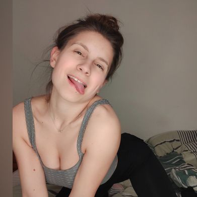 🌸Lucy🌸 (lucy_flexible) Profile Photo Added 2025-05-10