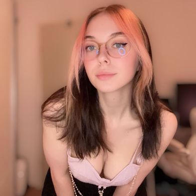 Marie 🦕 (blossomprinxess) Profile Photo Added 2024-11-28