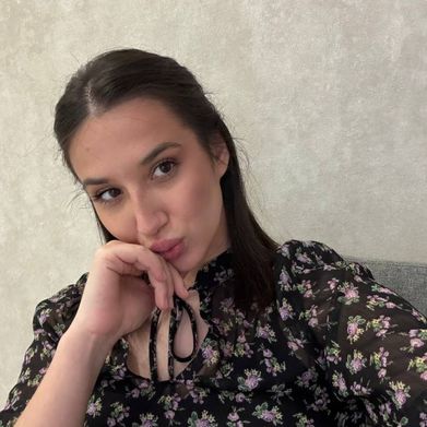 Cherry Mary 🍒 (cherry_maryy) Header Photo Added 2025-08-04