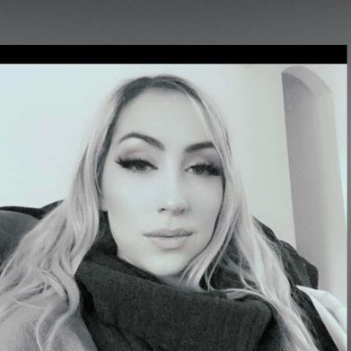 Cherry Kiss (cherrykiss23) Header Photo Added 2025-02-10