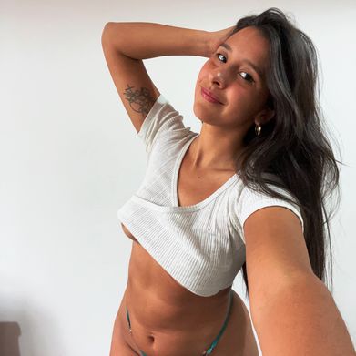 𝐌𝐚𝐢 𝙉𝙖𝙪𝙜𝙝𝙩𝙮 𝘾𝙖𝙡𝙡🔥 Added Photo on 2025-07-03