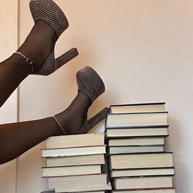 Betty (bettywhispersvip) Header Photo Added 2025-03-24