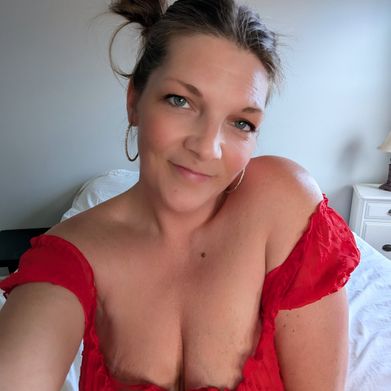 Layla Added Photo on 2025-09-07