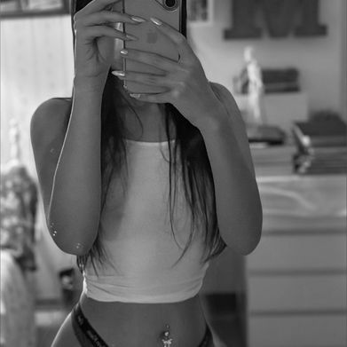 mia🌹 (miafrose) Profile Photo Added 2025-05-05