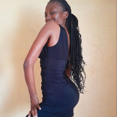 Melania Tease (melaniatease) Profile Photo Added 2025-03-15