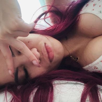 Jhoapurple 💜 (jhoapurple) Header Photo Added 2025-12-13