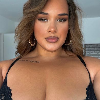 Mommy Mel 🔥 (melina.bodybuilder) Profile Photo Added 2024-07-16