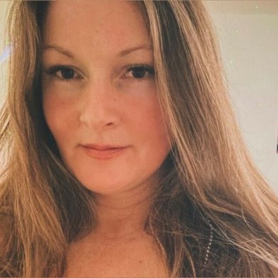 OnlyFans Model Sari Rivers (sexysaririvers) Profile Image