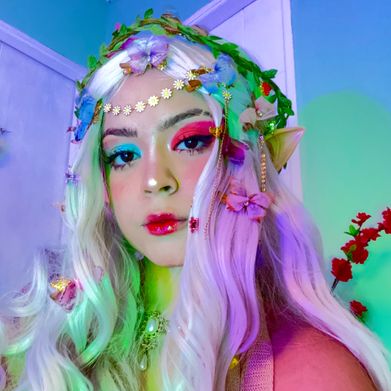 E-Girl Luna 🍭🤍 Added Photo on 2025-03-13