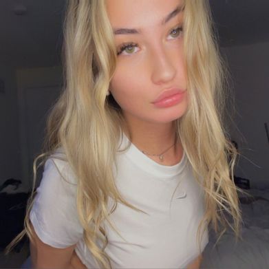 Lana Sins (lanasins) Profile Photo Added 2025-08-12