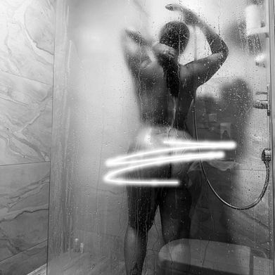 Lucy RR (naughtyblueee) Header Photo Added 2025-04-30