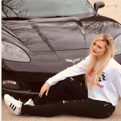 Candie (candiexxx) Header Photo Added 2025-03-15