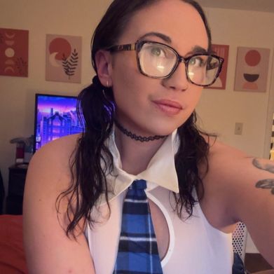 OnlyFans Model m M b (just4uxxx3) Profile Image