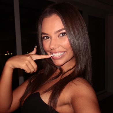 Emma (emma.avery) Profile Photo Added 2025-09-07