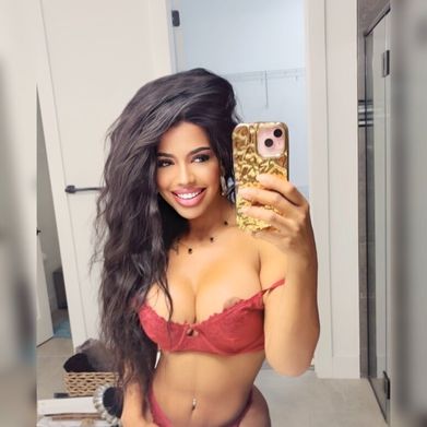 OnlyFans Model 👑✨Pam VIP✨👑  Latina Barbie 💋💦 (macherie_08) Profile Image