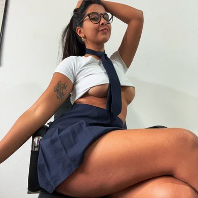 🎂 𝐌𝐚𝐢 𝙉𝙖𝙪𝙜𝙝𝙩𝙮 𝘾𝙖𝙡𝙡🔥 (sagittariusgirly) Profile Photo Added 2025-08-18