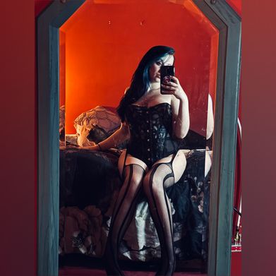 Ayla Vixen (glittervixen24x) Header Photo Added 2025-02-23