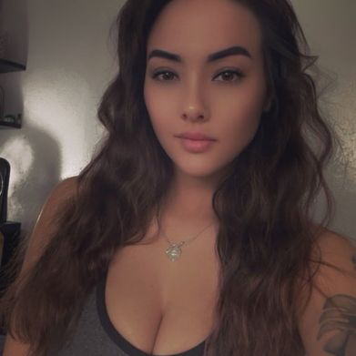 B 🦋 (eatyourmfheartout) Profile Photo Added 2025-06-02