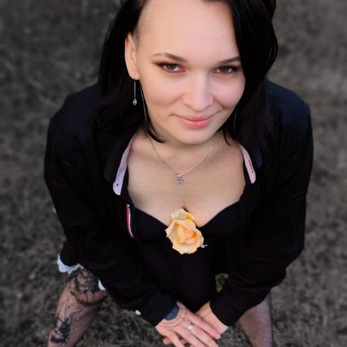 💜 𝕊𝕞𝕒𝕝𝕝 𝕎𝕚𝕥𝕙 𝔾𝕚𝕣𝕝 💜 (small_witch_girl_011) Profile Photo Added 2025-06-24