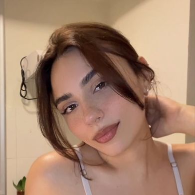 Valentine≽^• ˕ • ྀི≼ (valhala.bby) Profile Photo Added 2025-03-04