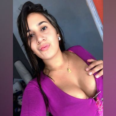 Mia brunnette - La reyna de lo prohibido Added Photo on 2025-03-29