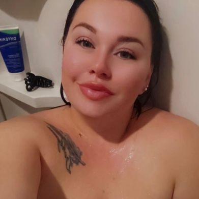 Lucy Greene (lucyschannel) Profile Photo Added 2025-03-11