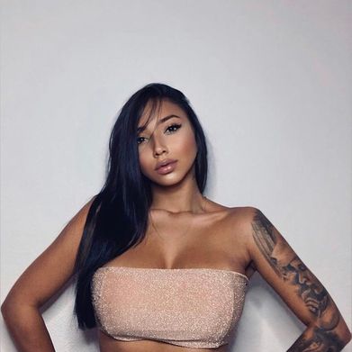 OnlyFans Model Eleni (elenaki.xatzi) Profile Image