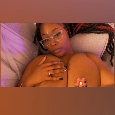 Duchess 🖤 (honeyduchess) Header Photo Added 2025-07-30