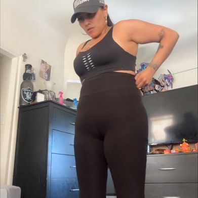 Gina L (damn_gina93) Header Photo Added 2025-09-11