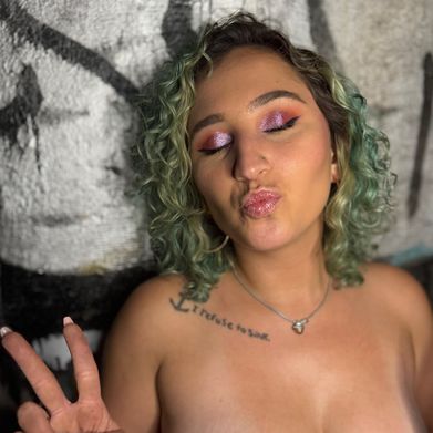 Bers (missspicytude) Header Photo Added 2024-09-14