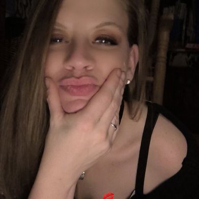 Jenny-Jade (jenny_jade) Profile Photo Added 2025-03-08