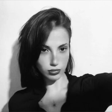 𝓞𝓵𝓲🫦🖤 Added Photo on 2025-10-10