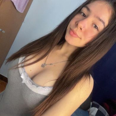 OnlyFans Model Emma 🤍 (emmandt) Profile Image