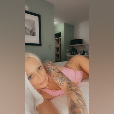 Skye ✨ (skyestarr0507) Header Photo Added 2025-03-02